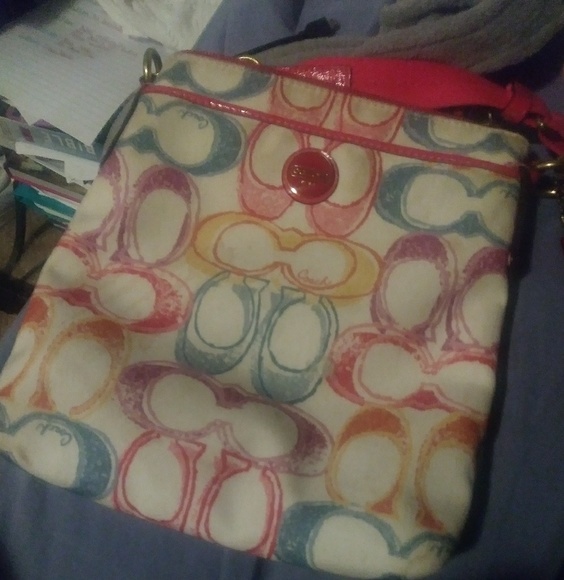 Coach Handbags - Coach purse